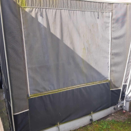 Før vask af fortelt i Jylland